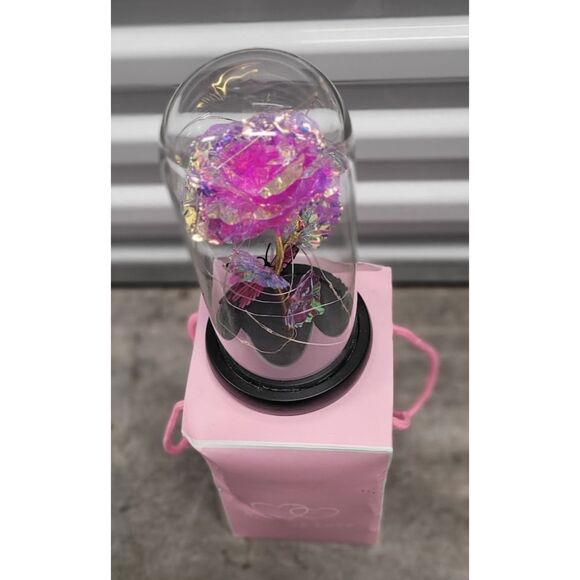 Beautiful Glass Rose Of Love Dome Great for a Wedding Anniversary - Picture 2 of 3